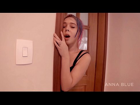 ❤️ Eu me vinguei de meu irmão. Tive sexo com sua namorada. vingança lésbica. ️ Pornuts em nós